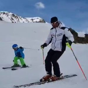 mokhtar ski club